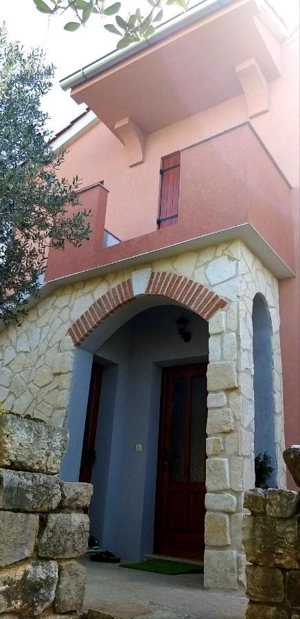 Apartman Rabatin Sveti Filip i Jakov Exterior foto